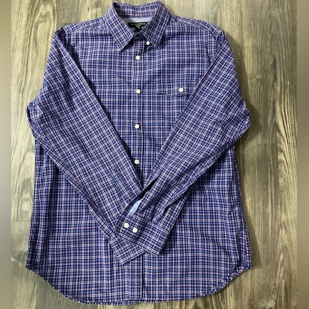 Banana Republic Soft Wash‎ Large Button Down Shirt